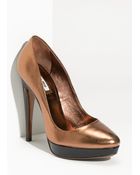 Miu Miu Metallic Leather Platform Pump - Lyst