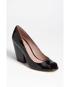 Vince Camuto Berit Pump - Lyst