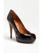 Gucci Betty Pump - Lyst