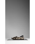 Burberry Metallic Leather Sandals - Lyst