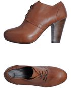 Vic Lace-Up Shoes - Lyst