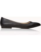 Forever 21 Classic Pointed Flats - Lyst