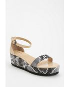 Urban Outfitters Nyla Jenna Reptile Flatform Sandal - Lyst