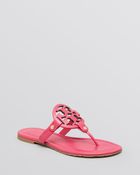 Tory Burch Logo Thong Sandals Miller - Lyst