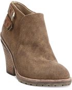 Kenneth Cole Reaction Kitty Booties - Lyst