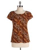 Anne Klein Printed Flutter Sleeved Top - Lyst