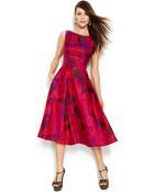 Adrianna Papell Sleeveless Rose-Print Midi Dress - Lyst