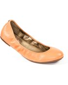 Me Too Travis Leather Flats - Lyst