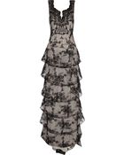 Alice + Olivia Powell Tiered Lace Gown - Lyst