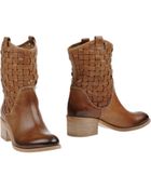 Vic Ankle Boots - Lyst