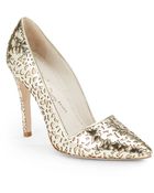 Alice + Olivia Dina Metallic Lasercut Pumps - Lyst