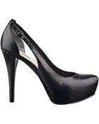 Guess Jacoba Platform Pumps - Lyst