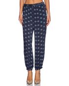 Velvet By Graham & Spencer Indian Challis Aizah Pant - Lyst