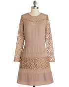 Esley Coffee Shop Reviewer Dress - Lyst