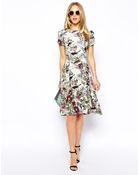 Love Midi Skater Dress In Botanical Floral Print - Lyst