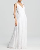 Vera Wang Gown - Deep V-Neck Lace - Lyst