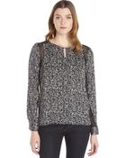 Ellen Tracy Black And White Printed Woven Keyhole Lace Trim Blouse - Lyst