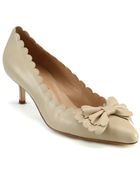 Oscar de la Renta Scalloped Leather Bow Pumps - Lyst