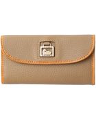 Dooney & Bourke Dillen 2 Continental Clutch - Lyst