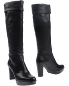 Stuart Weitzman Boots - Lyst