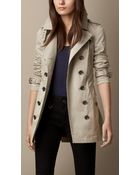 Burberry Showerproof Twill Trench Coat - Lyst
