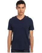 Vince S/S V-Neck Tee - Lyst