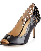 Oscar de la Renta Miss Elle Scalloped Pump - Lyst