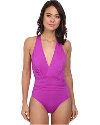 Badgley Mischka Solids Dip Back Mio - Lyst