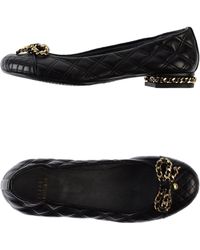 stuart weitzman tulip bow flats
