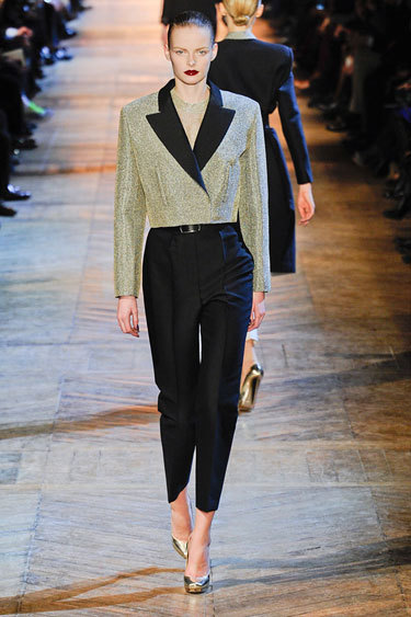 Structured clothing
