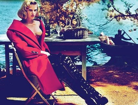 Bond's Girl style