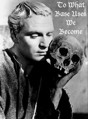 Literary Fashion: HAMLET 