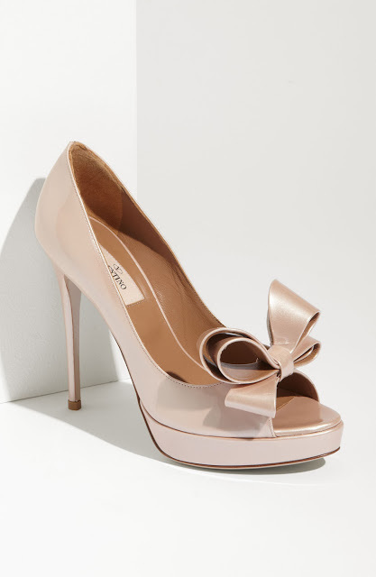 Bow Pumps
