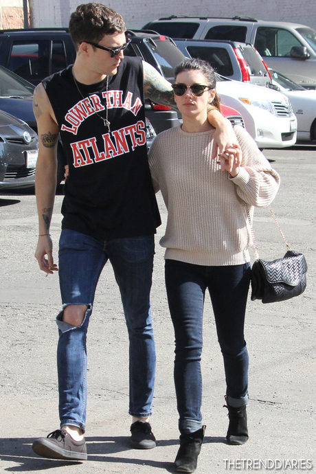 Shenae Grimes on the set of ’90210′ in Los Angeles, California – February 4, 2013