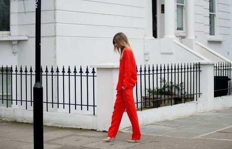 Pillar box chic