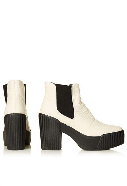 nude chelsea boots