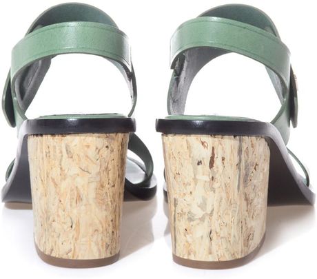 balenciaga dix sandals le