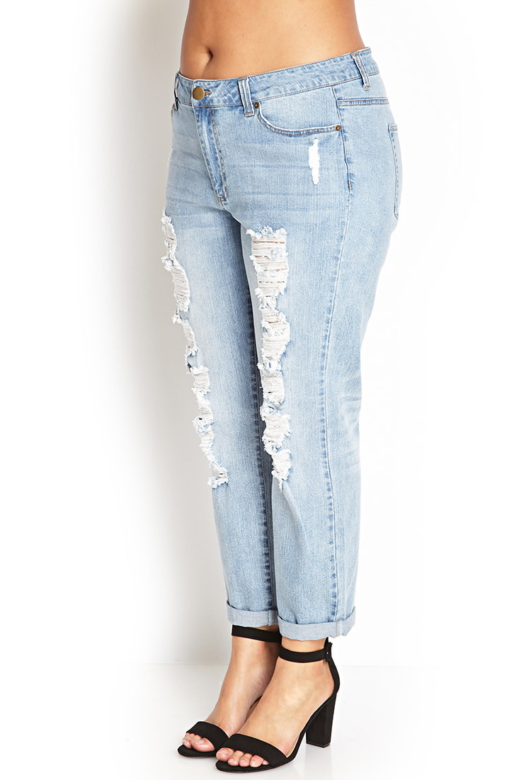 women's distressed boyfriend jeans