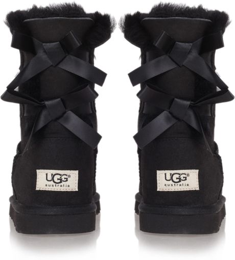 uggs with ribbon on back
