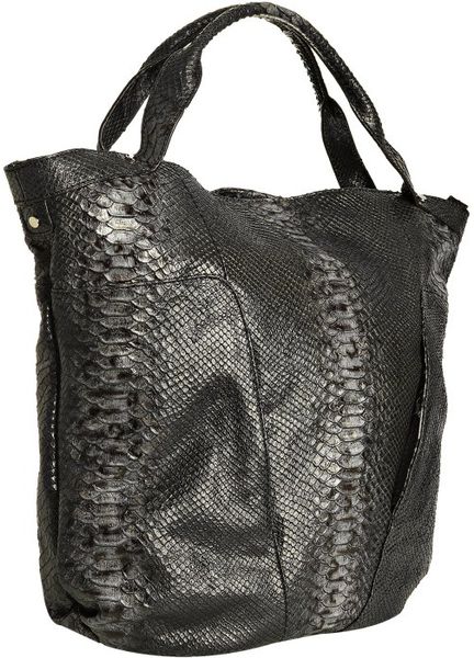 sondra roberts beach tote