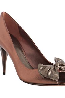 Miu Miu Copper Metallic Leather Bow Peep Toe Pumps - Lyst