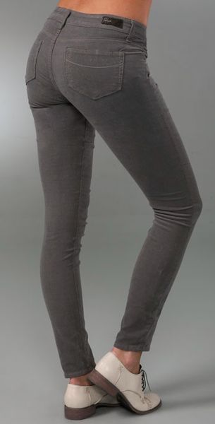 gray jeggings