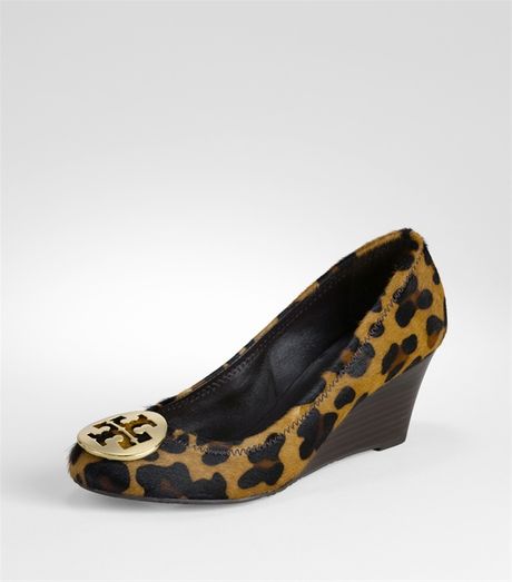 Tory Burch Sally Leopard Print Wedge in Animal (natural) | Lyst