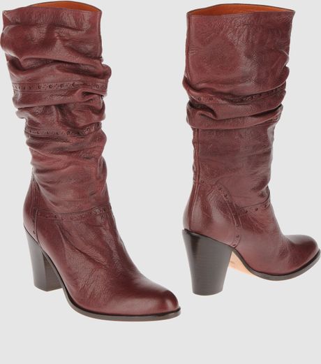 Duccio Del Duca High-heeled Boots in Purple (maroon)