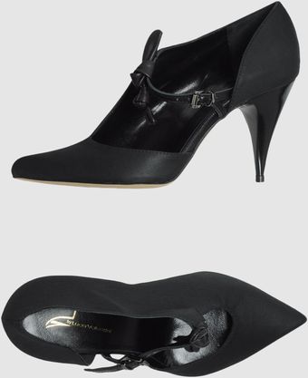 Luca Valentini Closed-toe Slip-ons - Lyst