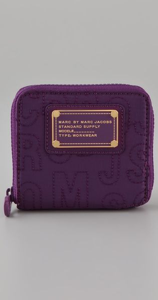 marc jacobs purple wallet