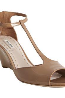 Miu Miu Cammeo Patent Leather T-strap Peep Toe Wedges - Lyst