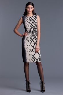 Oscar de la Renta Embroidered Sleeveless Dress - Lyst