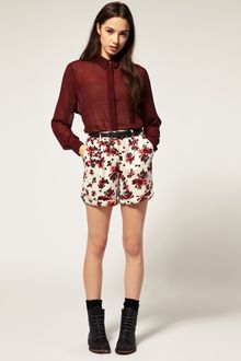 Mink Pink Minkpink Folky Floral Twill Shorts - Lyst