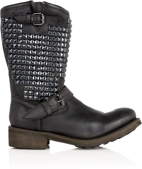 flat boots with studs